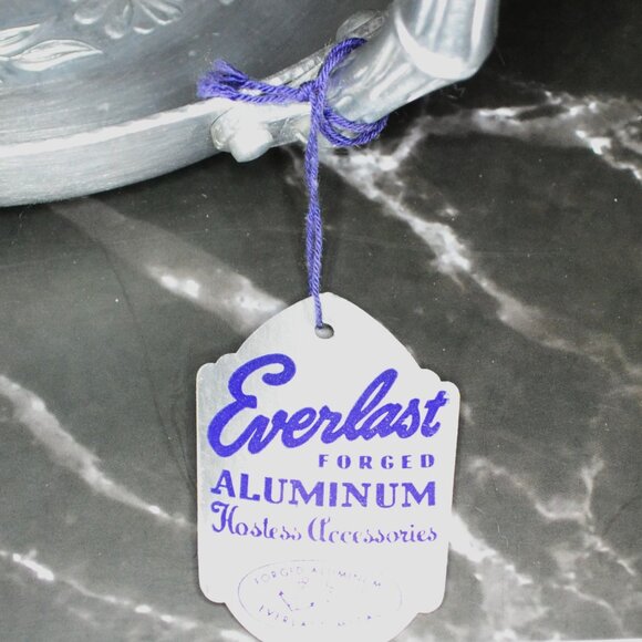 Vintage Everlast Aluminum Two Tier Tray Twig Leaf Pattern Tag Attached Serving - Picture 6 of 9